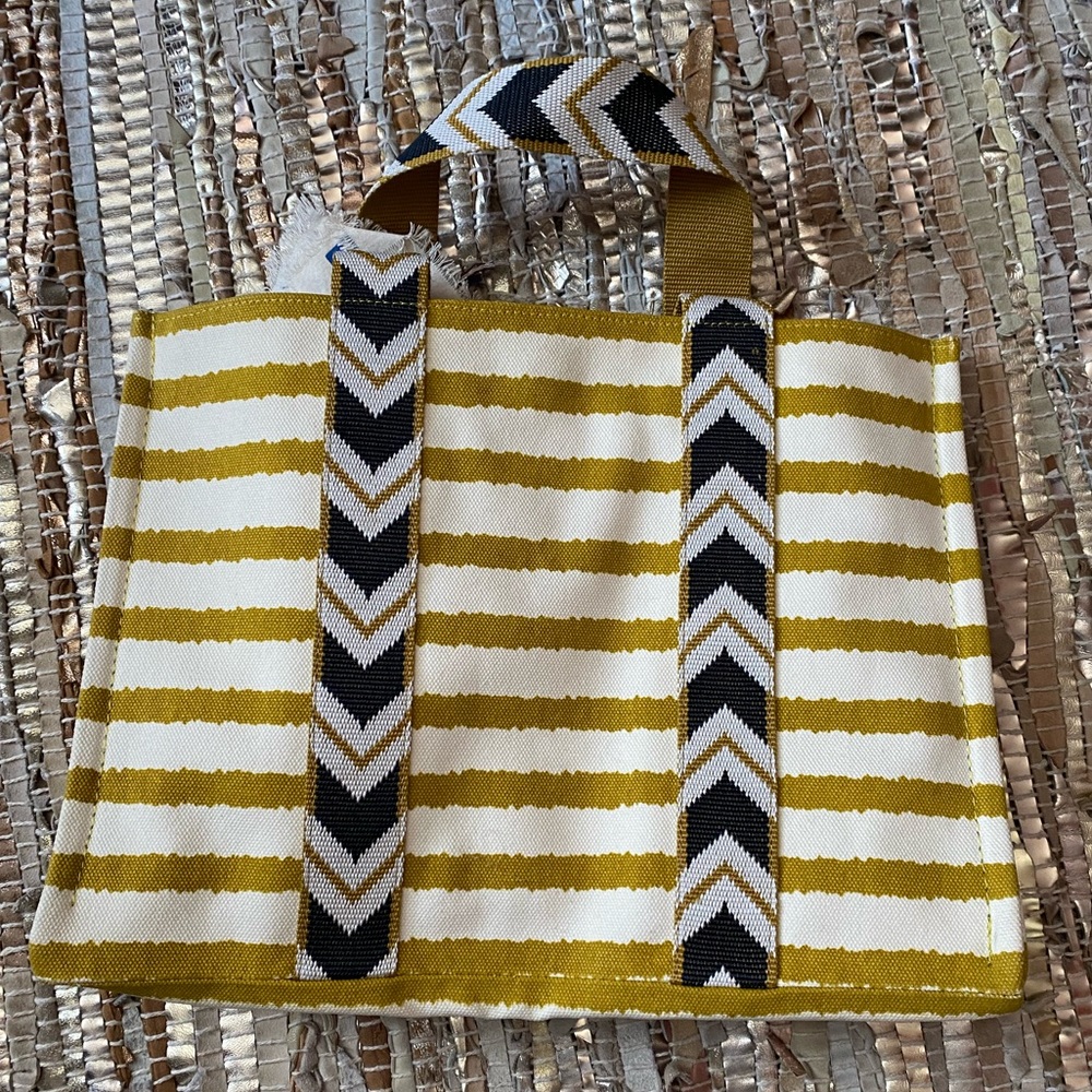 Crossbody Bag by Inouitoosh